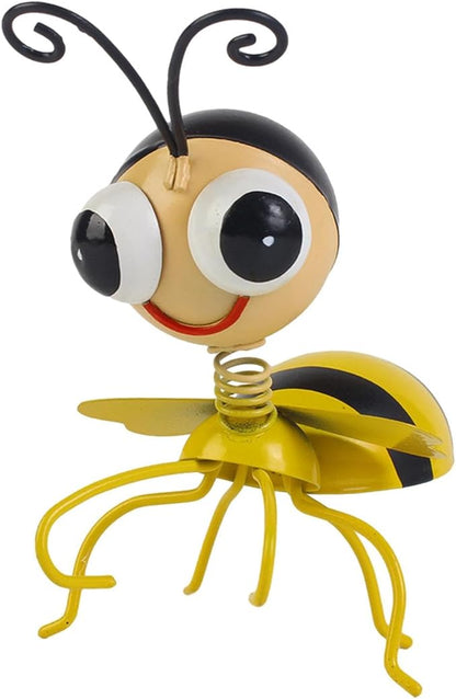 Hanging Animal Statue Outdoor Garden Sculpture Ornament Iron Creative Crafts Decor Suitable for Home Patio Deck Porch Gift Giving, Bee
