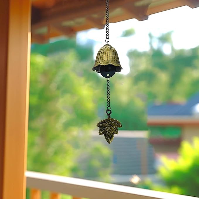 MrMrKura Japanese Leaf Wind Chimes, Small Wind Bell Pendent for Outside Hanging Cast Iron Wind Chime Ornament for Bless Garden Backyard Home Decor (Bronze)