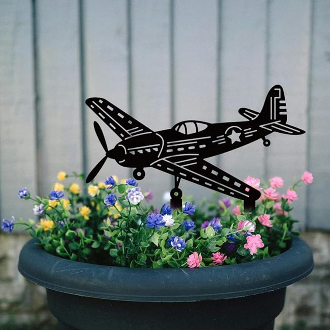 WADORN Airplane Metal Decorative Garden Stakes, Black Fighter Jet Outdoor Statues Silhouette Funny Airplanes Lover Gifts Stakes Ornaments for Yard Art Garden Patio Backyard Lawn Decors