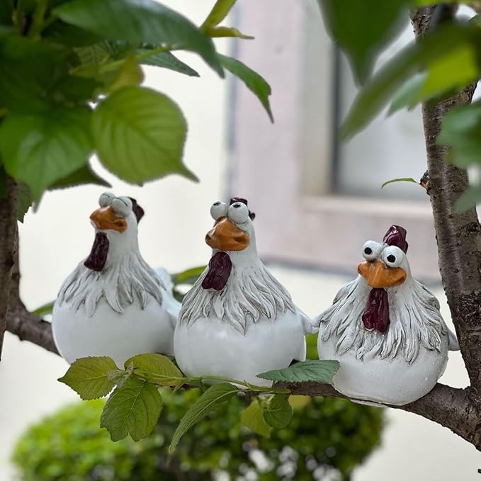 Teaeeno Funny Farm Chickens Sculpture Fence Decor,Outdoor Real Animal Statue,Cute Chicken Sculpture,Curious Chicken Statues for Garden Stairs,Patio,Backyard and Outdoor Farm Decor,3 Chickens a Sets