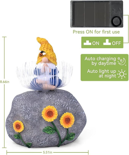 FREECUBE Gnome Garden Decor, Outdoor Solar Garden Statue with Light, Funny Gnome Outdoor Garden Decor for Outside Solar Gnomes Decorations for Yard, Patio, Balcony, Garden