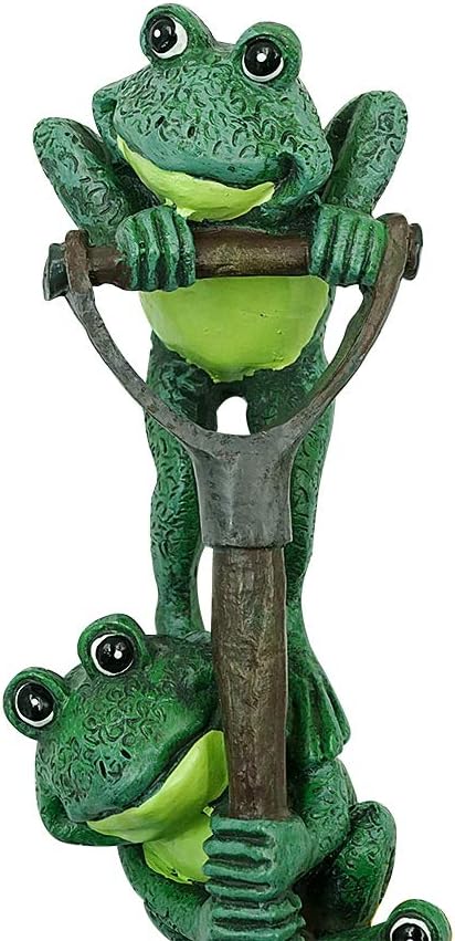 DreamsEden Frog Garden Statue Lawn Ornament Decor, 3 Cute Frogs Figurines on a Shovel, Fairy Outdoor Patio Yard Decorations