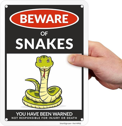SmartSign Beware Of Snakes Warning Sign - 10"x7", 40 mil Laminated Rust-free Aluminum, Metal Signs for Snake Cave Cage Habitat Decor, Tank Accessories, Outdoors, Gifts - Funny Snakes Theme, USA-Made