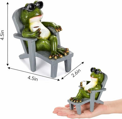 Magicnight Little Frog Garden Statue with mini Patio Mushroom Solar Lights Outdoor Figurines Halloween Home Decor Fairy Garden Accessories Small Lawn Ornaments 4.5"x4.5"x2.6"