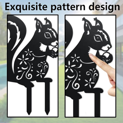 WADORN Squirrel Hazelnut Decorative Silhouette Garden Stakes, Metal Squirrel Stakes Statues Ornaments Lovers Gifts Yard Art Black Silhouette Yard Outside Decor for Backyard Patio Decor