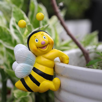 Set of 2 Cute Climbing Bees Flower Pot Hugger Figurines Resin Hanging Bee Statues Planter Pot Decorations for Home Garden Fence Balcony Patio Lawn Yard Ornaments