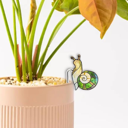 JOONOR 2 Pieces Stained Acrylic Snail Flower Pot Hugger Cute Animal Snail Statue for Planter Hanger Decorations Outdoor Fairy Garden Planter Edge Accessories,Style D
