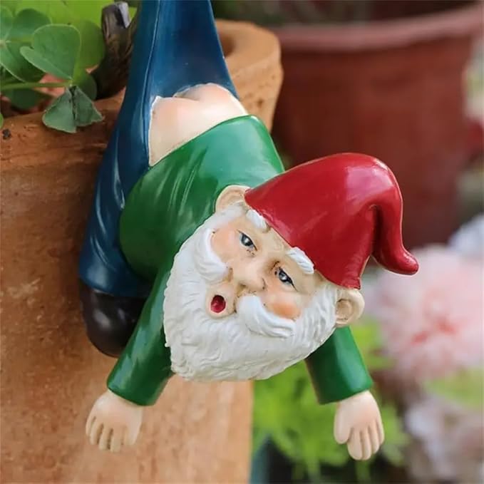 Gnome Garden Decor Statue, Resin Planter Hugger for Flower Pots, Perfect for Patio, Balcony, Porch, Yard & Lawn - Outdoor Decor Gift with Cartoonish Gnome Design, Gnome Garden Decor