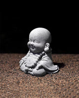 Mini Monk Buddha Statue Sandstone Statues Zen Monk Praying Statue Sculptures for Wealth Good Luck Feng Shui Decor Home Fish Tank Aquarium Garden (Style 17)