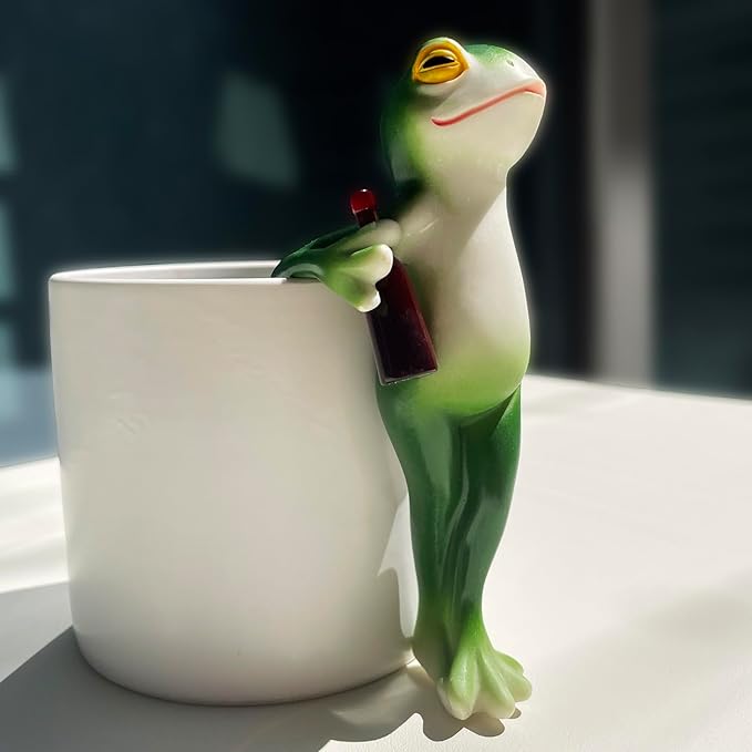 Funny Drinking Frog Statue Flower Pot Hugger Resin Hanging Frog Figurine Planter Pot Decorations for Home Garden Fence Balcony Patio Lawn Yard Ornaments (Holding Wine Bottle)
