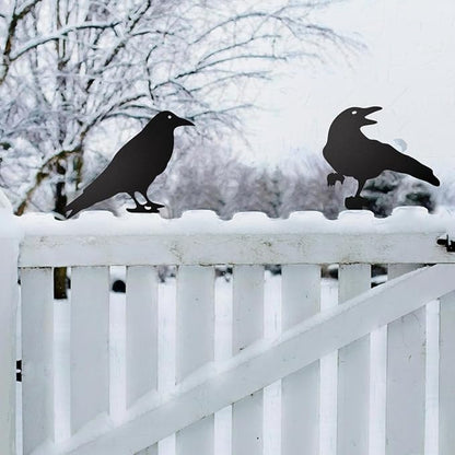 Black Metal Raven Decor ，3PCS Outdoor Raven Yard Fence Decorations ，Metal Birds Craft Ornaments Garden Fence Topper Outdoor Yard Art