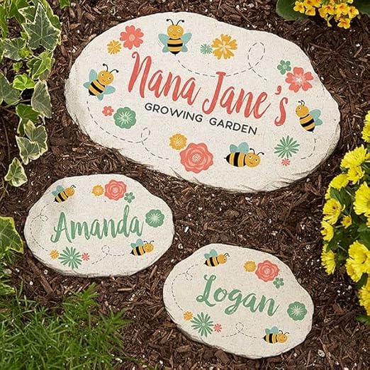 Personalization Universe Grandma's Bee Happy Decor - Personalized Round Stone with Floral Design, Perfect for Outdoor Gardens, Walkways & Mother's Day - 4.25" x 6" Size