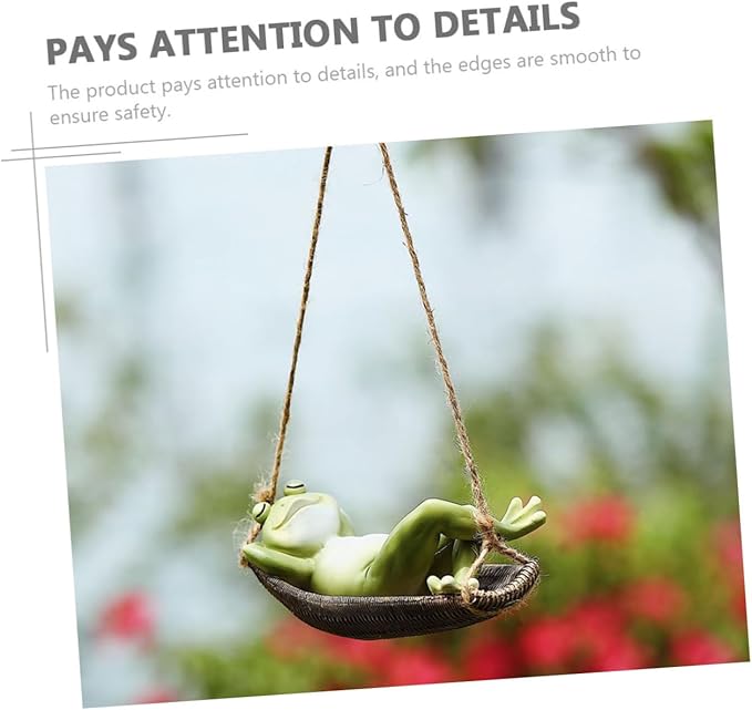 Lovely Hanging Frogs Ornament Resin Courtyard Frogs Figure with Swing Weather-Resistant Garden Statues Decor for Outdoor Patio Home Office Gift for Friends and Family