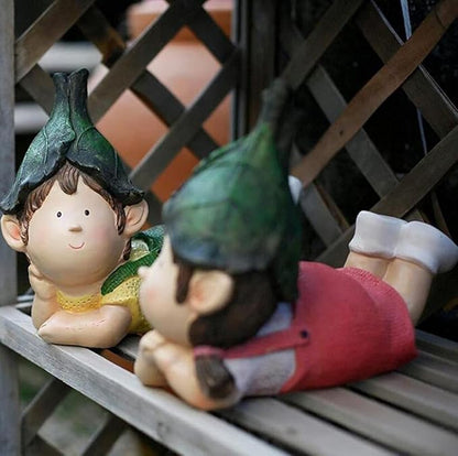 Sculpture Tabletop Statue Resin Crafts Decoration Outdoor Garden Character Sculpture Floor Children Decoration Accessories Figurines Gift 28x22cm