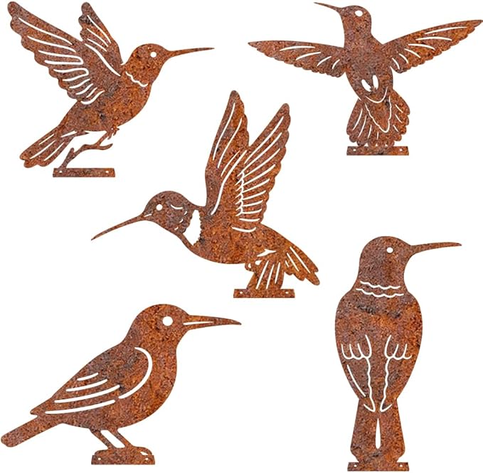 5Pcs Metal Birds Yard Decor for Wall Fence Rusty Garden Art Hummingbirds Pattern Durable Iron Yard Sculptures for Farmhouse Outdoor Pathway Patio Lawn Ornaments Ground Insert Decorations