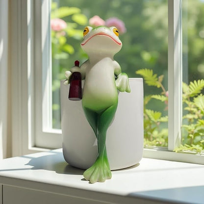 Funny Drinking Frog Statue Flower Pot Hugger Resin Hanging Frog Figurine Planter Pot Decorations for Home Garden Fence Balcony Patio Lawn Yard Ornaments (Holding Wine Bottle)