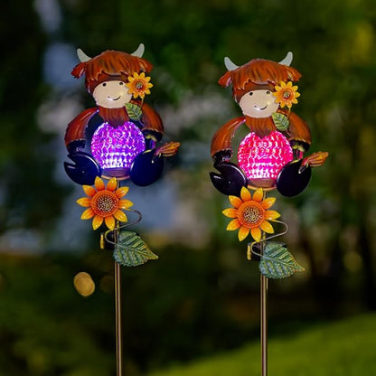 2 Pack Solar Garden Lights, Highland Cow Solar Lights Outdoor Waterproof Global Landscape Lighting with Metal Stake, Decorative Lawn Ornaments for Pathway, Garden Decor