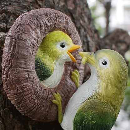 Garden Statues Resin Bird Figurines Art Sculpture, Hanging Garden Statue Tree Peeker Ornament for Patio Lawn Porch Yard Outdoor Decorations Yard Ornaments Decor