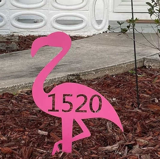 Personalized Flamingo Welcome Metal Address Sign House Number Flamingo Sculpture Plaque Farm Animal Flamingo Stake Sign for Park Yard Lawn Courtyard Patio Ranch Farmer Gardening Gift.