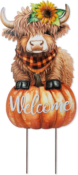 Glitzhome Fall Thanksgiving Yard Stake Decorations for Outdoor, 29.75" H Thanksgiving Metal Highland Cow Yard Stake or Wall Décor, Fall Garden Stakes for Patio Pathway Autumn Harvest Decorations