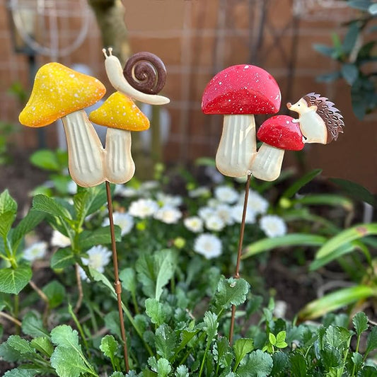 2 Pack Metal Mushroom Decorative Garden Stakes，19.6" Outdoor Garden Decor Rust Proof Metal Flower Decoration,Spring Yard Art Decorations for Lawn Patio,