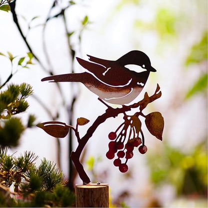 Wrought Iron Bird Decoration Metal Iron Art Animal Bird Hanging Ornaments Cute Bird Art Iron Sculpture Creative Outdoor Silhouettes Garden Crafts for Garden (red)