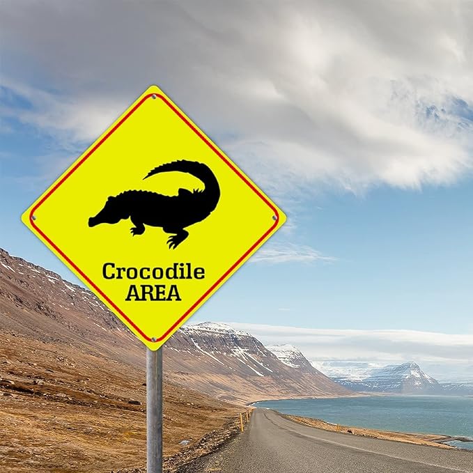 Caution Crocodile Crossing XING Tin Sign Crocodile Area Warning Street Sign Ocean Animal Novelty Caution Road Sign for Yard Garage Garden Outdoor Porch 10x10in