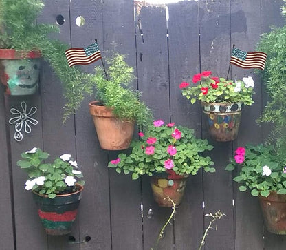 Patriotic Rustic Metal Yard Garden Stake Set of 2, Small American Flag US Garden Flag Yard Sign for Election day Veterans Day 4th of July Decoration