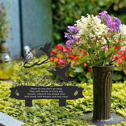 Memorial Plaques Stake Grave Decorations for Cemetery Metal Grave Plaque Stakes Markers Sympathy Waterproof Cemetery Decor for Dad Mom Grandma Outdoors Garden Personalized (Type B)