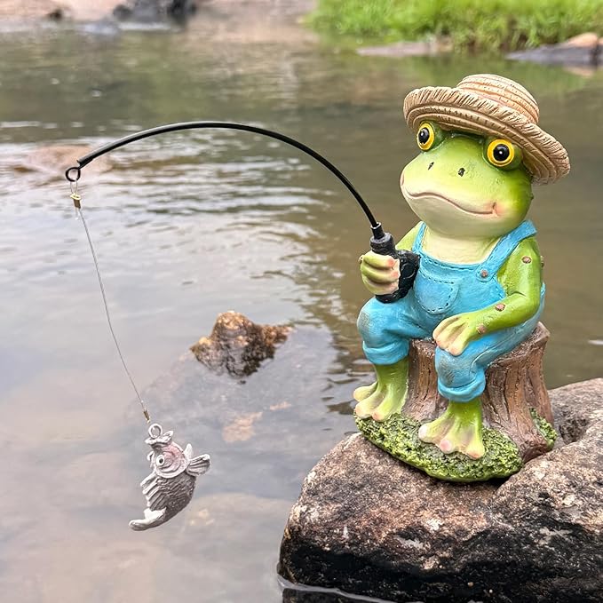 Outdoor Frog Statue Garden Koi Pond Resin Decoration, Frog Decor for Yard 7.1'' Fishing Statue Patio, Lawn Garden Decorative, Fishing Animals for Waterfalls or Koi Pond Additioanl, Gifts for Mom