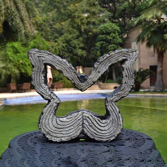 Garden Statues Outdoor Decor Balcony Figurine Outdoor Statues Garden Butterfly Flower Stand Statue, Garden Animal Flowerpot Sculpture, Outdoor Farm Lawn Decorations(A)