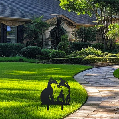 WADORN Adorable Fox Metal Outdoor Statues Silhouette, Fox Metal Decorative Garden Stakes Funny Animal Silhouette Ornament Gift Fox Outdoor Decoration for Garden Backyard Patio Lawn Outdoor Ornaments