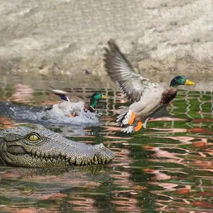 Floating Alligator Head, Pool Accessories,13.8 Inches Float Alligator Decoy for Pond, Fake Crocodile Head for Goose, Heron, Duck Deterrent Control, Garden Decor and Yard Decorations Accessories