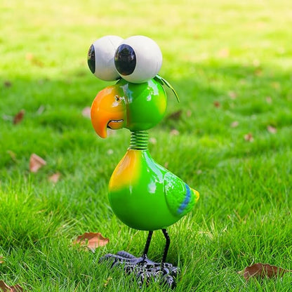 Metal Parrot Garden Statues Outdoor Decor, Green Funny Bird Outdoor Sculptures Yard Art Decoration for Home Patio Lawn Backyard, Gift for Women Lovers Moms
