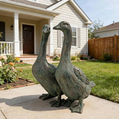 DiliComing Porch Goose Statue Set - Large Resin Outdoor Garden Decor, 17 inch Lawn Goose Sculptures Couple, Front Porch Decor Yard Art