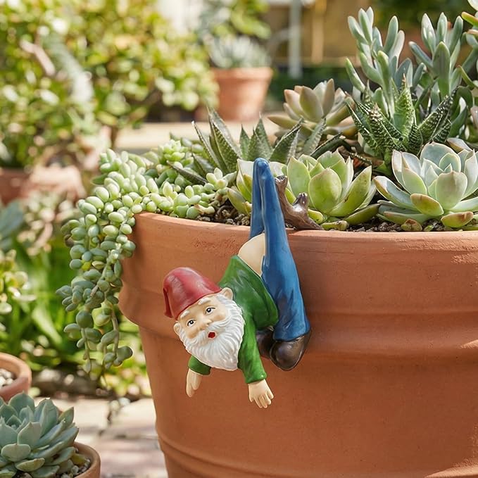 Gnome Statue Gnome Figurine Plant Pot Hanger Hugger, Resin Funny Gnome Ornament Garden Decor for Yard Lawn, Naughty Gift for Plant Parents