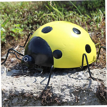 Homoyoyo Large Artificial Ladybug Pendant Creative Iron Garden Ornament for Home Decor Holiday Garden Lovers and Ladybug Enthusiasts