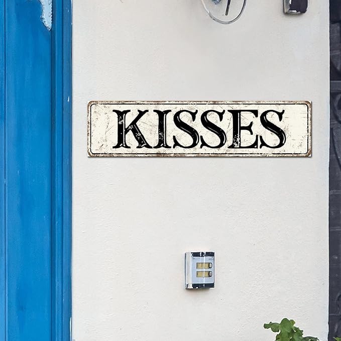 Madcolitote Vintage Kisses Wood Sign Kisses Street Signs Customized Rustic Wooden Wall Art Farmhouse Wall Decor Kitchen Wall Hanging Signs Wall Sign Home Decor Housewarming Gift 6x24in