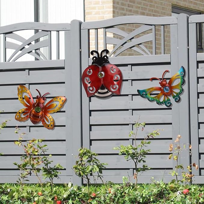 Garden Decor Butterfly Ladybug Bee Metal Wall Art Decor, Wall Decoration Hanging for Home Garden Porch Patio Balcony Ornament for Outdoor Gift, 3 Pack 9 Inch