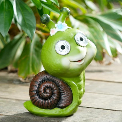 Solar Garden Outdoor Statues Snail with LED Eyes,Solar Powered Resin Animal Sculpture,Outdoor Garden Decorations,Balcony, Patio Lawn Yard Art Ornaments,Unique Housewarming Gifts