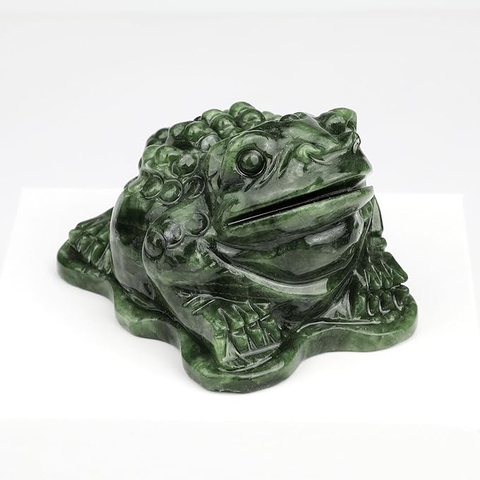 gemshan Jade Money Frog Statue, 3.1 Inch Natural Jade Feng Shui Frog Sculpture, Hand-Carved Collector's Art for Home/Office/Garden Decor