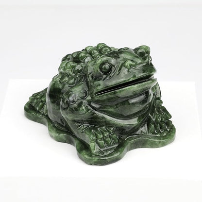 gemshan Jade Money Frog Statue, 3.1 Inch Natural Jade Feng Shui Frog Sculpture, Hand-Carved Collector's Art for Home/Office/Garden Decor