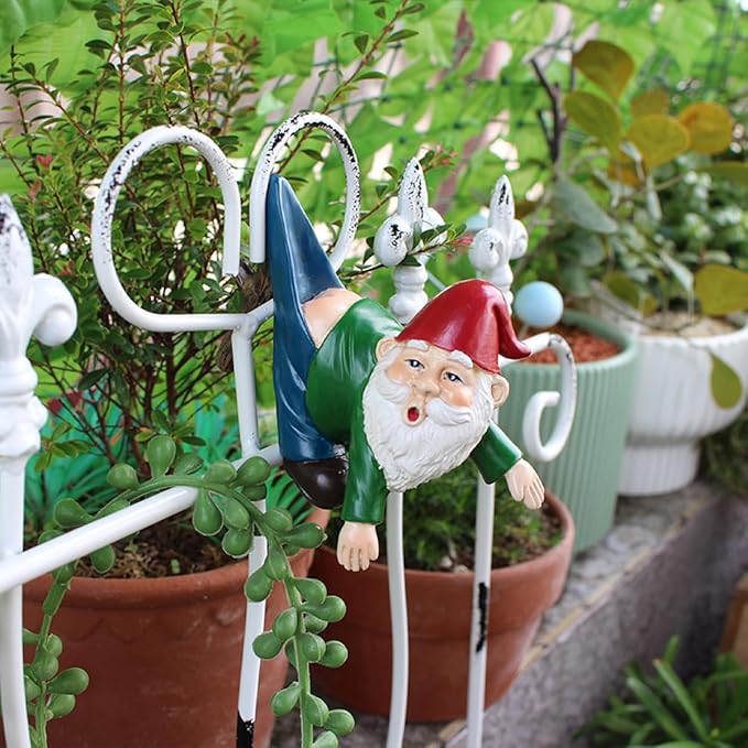 Gnome Figure Plant Pot Hanger, Turtle Flower Pot Hugger, Resin Gnome Statue, Funny Pot Huggers for Planters, Cute Climbing Tortoise Flower Pot Hugger, Garden Fence Balcony Patio Yard (GNOME)