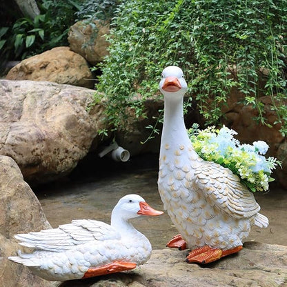 Garden Statues Outdoor Decor Balcony Figurine Outdoor Statues Outdoor Creative Duck Statue, Garden Lawn Floor Flower Stand Decoration, Garden Pond Animal Figurines, Unique Gift(38*18*18cm)