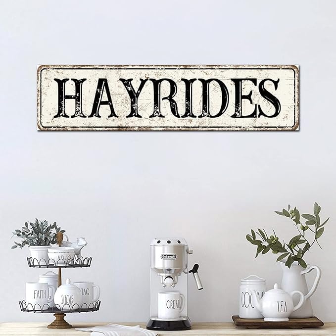 Madcolitote Retro Hay Rides Wood Sign Hay Rides Custom Street Sign Rustic Wooden Wall Art Farmhouse Wall Decor Kitchen Wall Hanger Retro Decoration Sign Housewarming Gift 6x24in