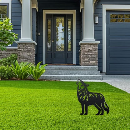 WADORN Howling Wolf Metal Decorative Garden Stakes, Wolf Garden Outdoor Statues Silhouette Wild Animal Stakes Outdoor Wolf Stakes Metal Animal Garden Statues for Lawn Ornaments Yard Patio Garden