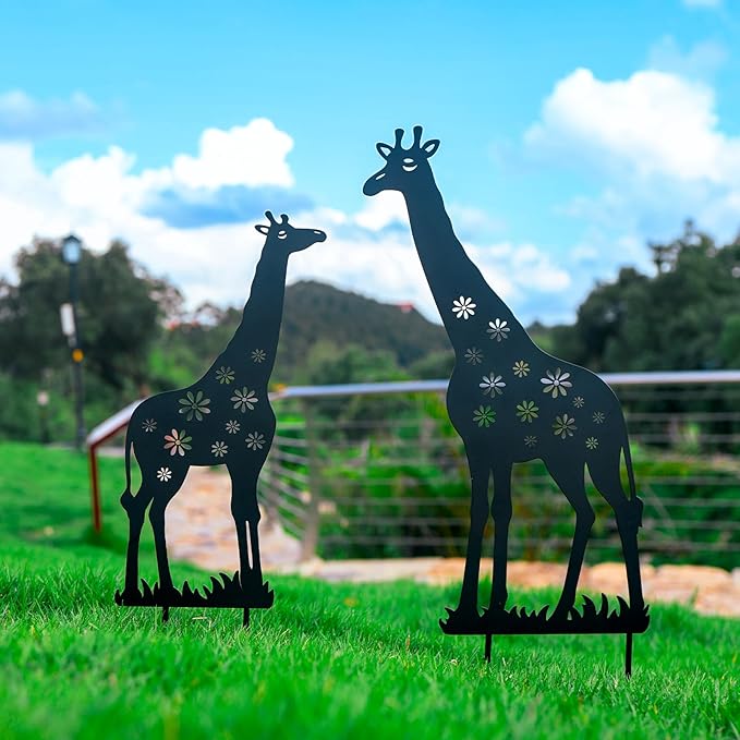 Metal Decorative Garden Stakes, Giraffe Garden Decor for Outside Gifts for Women Men, Black Silhouette Statues Decorations Outdoor for Yard Art, Lawn, Backyard, Pathway,Patio