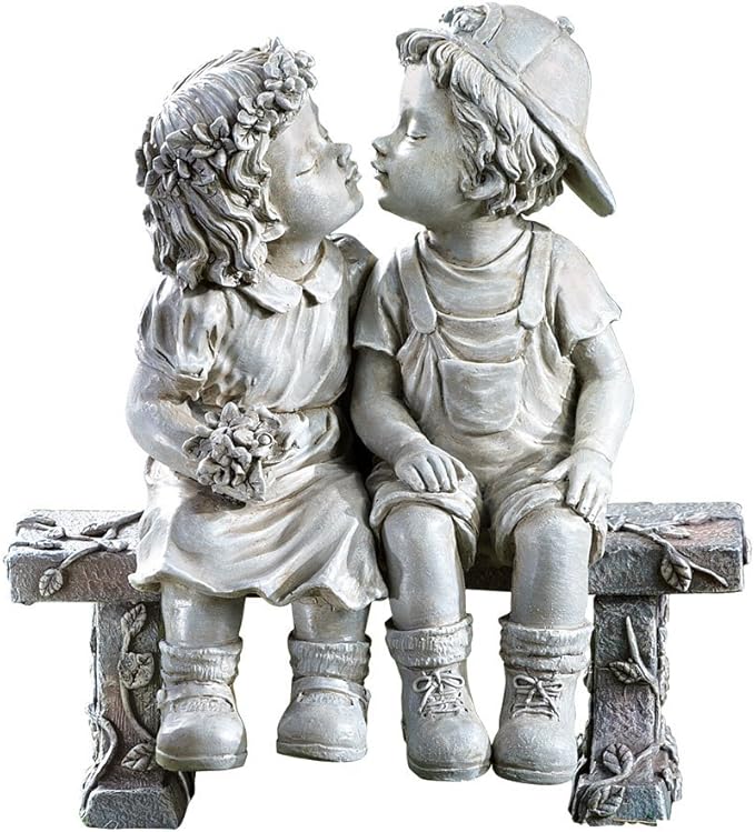 Garden First Kiss Outdoor Statue Decorative, Flower Bed Decor Puppy Love Kissing Couple,Boy and Girl Kissing Garden Figurine for Yard Patio Art