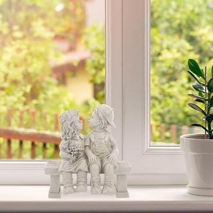 SUPVOX Resin Boy Girl Garden Statue Ornament Artistic Outdoor Decorative Figurines for Patio Lawn Tree Accent Fall Garden Decor Craftsmanship Resin Sculpture