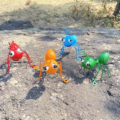 Decorative Iron Art Big Eyed ant Garden Decoration, Colorful Outdoor Lawn, Garden, Courtyard Sculpture Ornaments, 4-Piece Set, can be Wall Hung (Blue, Orange, Red, Green)